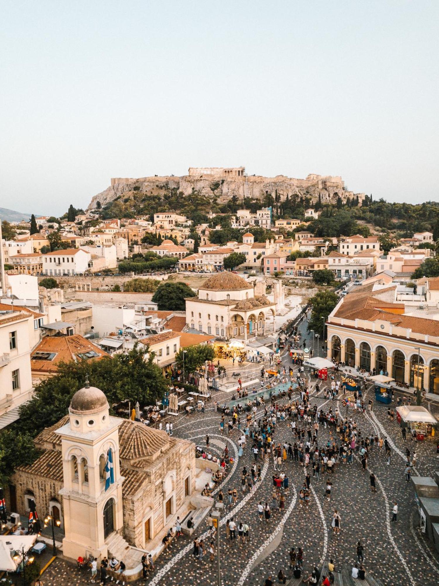 Dione Luxury Business Suite In The Heart Of Athen Eksteriør bilde