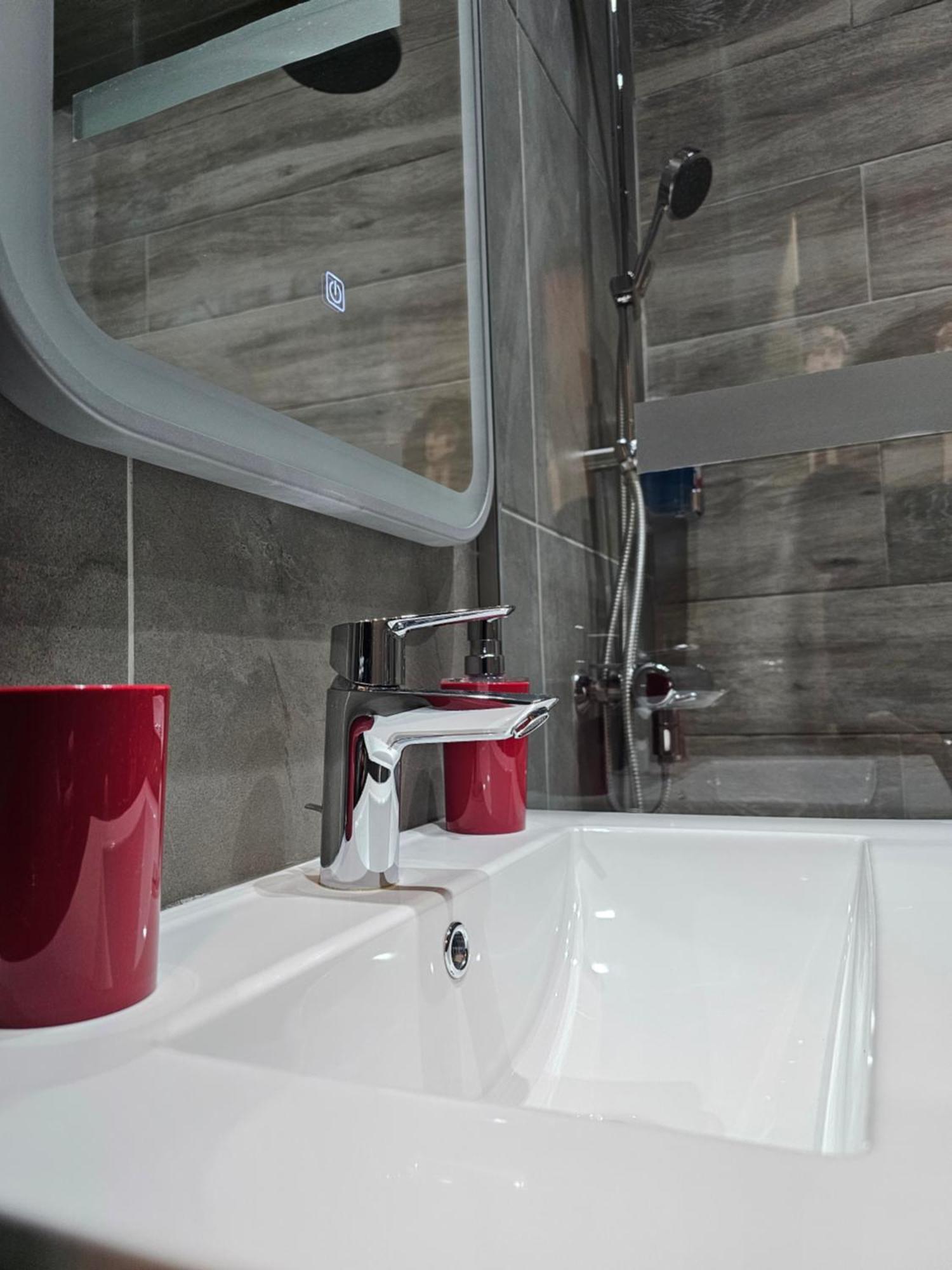 Dione Luxury Business Suite In The Heart Of Athen Eksteriør bilde
